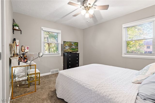 5023 E Edgerton Road, Brecksville, OH 44141