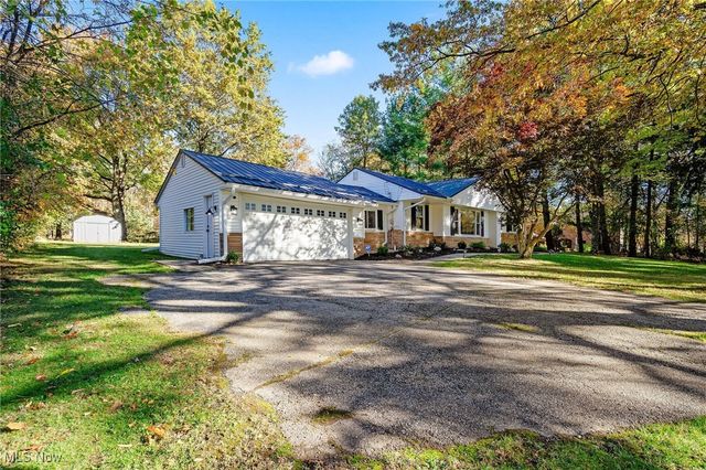 5023 E Edgerton Road, Brecksville, OH 44141