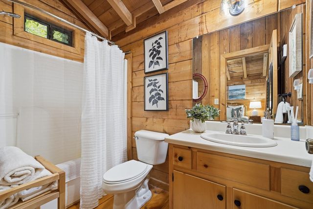 28 Briar Creek Road, Ellijay, GA 30540