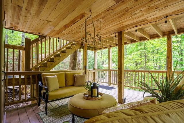 28 Briar Creek Road, Ellijay, GA 30540