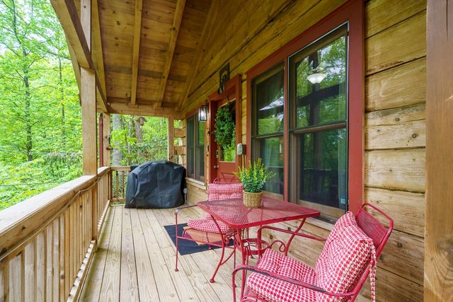 28 Briar Creek Road, Ellijay, GA 30540