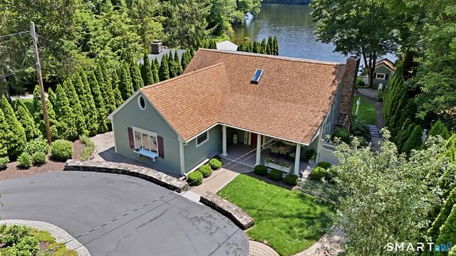 78 North Shore Road, Voluntown, CT 06384