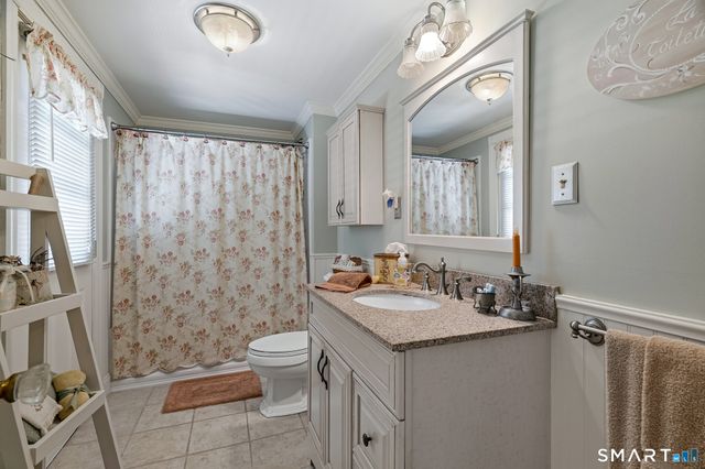 78 North Shore Road, Voluntown, CT 06384