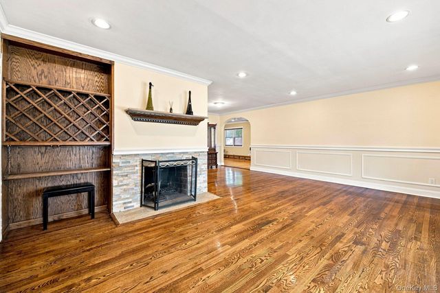 791 Cornwell Avenue, Malverne, NY 11565