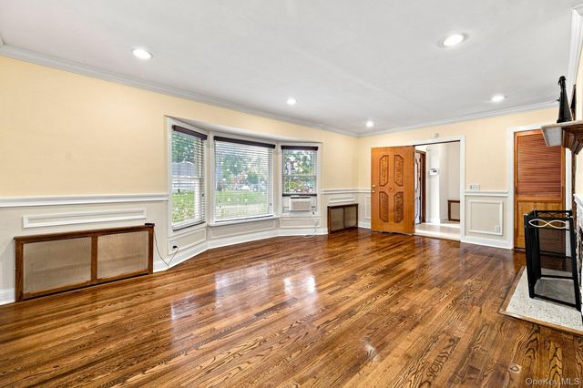 791 Cornwell Avenue, Malverne, NY 11565