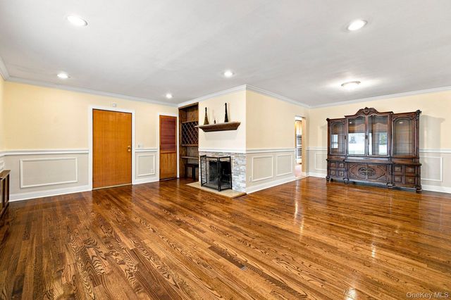 791 Cornwell Avenue, Malverne, NY 11565