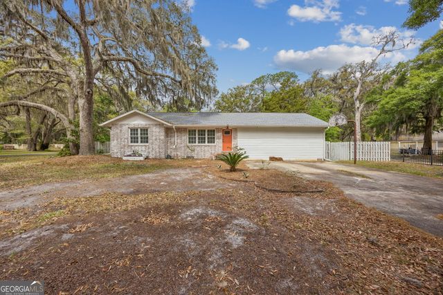 303 Mahan Street, St. Marys, GA 31558