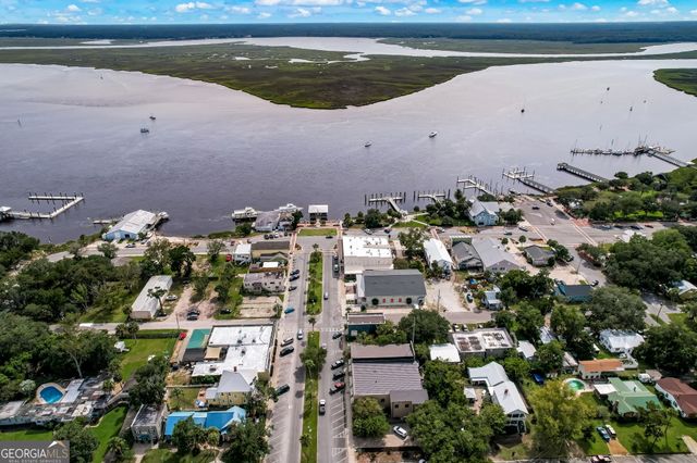 303 Mahan Street, St. Marys, GA 31558
