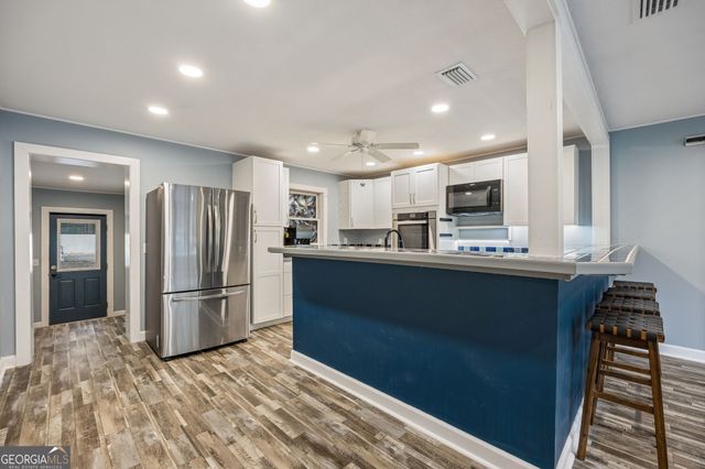 303 Mahan Street, St. Marys, GA 31558