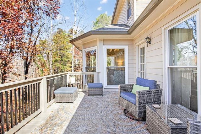 5060 Brent Knoll Lane, Suwanee, GA 30024