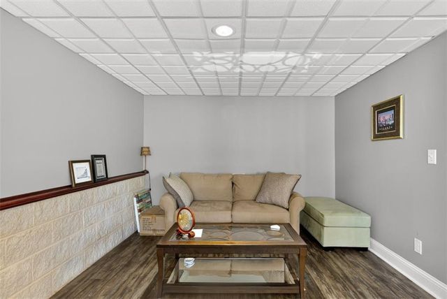 5060 Brent Knoll Lane, Suwanee, GA 30024