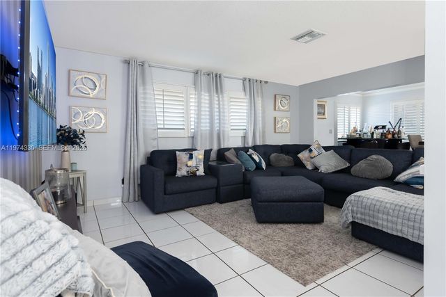 5640 Hayes St 5640, Hollywood, FL 33021