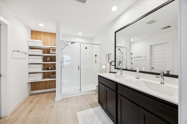 3223 Derry Hill Drive, Fulshear, TX 77441