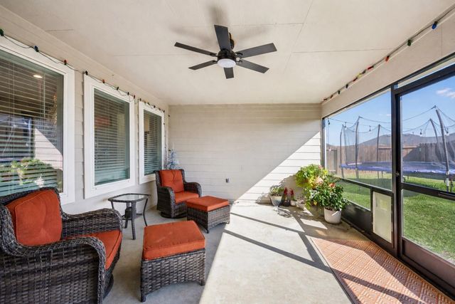 3223 Derry Hill Drive, Fulshear, TX 77441