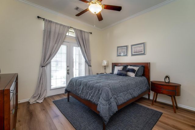 3006 Southern Mill Court, Pearland, TX 77584