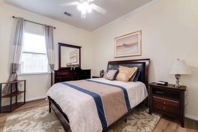 3006 Southern Mill Court, Pearland, TX 77584