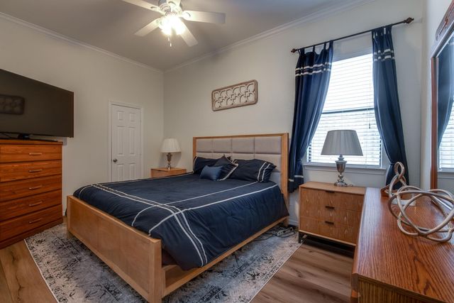 3006 Southern Mill Court, Pearland, TX 77584