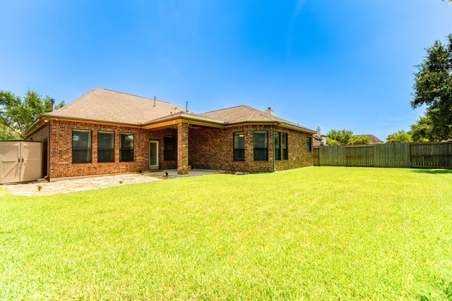 3006 Southern Mill Court, Pearland, TX 77584