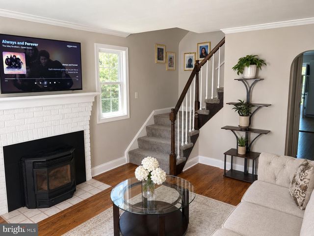 9530 BURTON AVE, Parkville, MD 21234