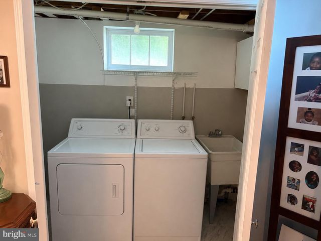 9530 BURTON AVE, Parkville, MD 21234