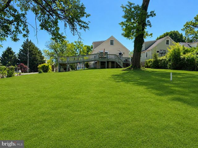 9530 BURTON AVE, Parkville, MD 21234