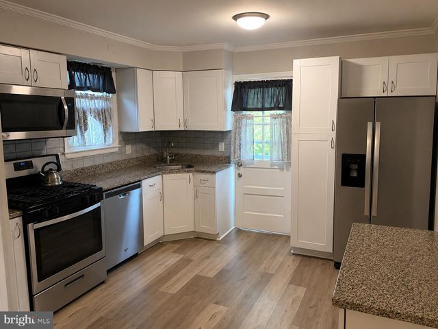 9530 BURTON AVE, Parkville, MD 21234