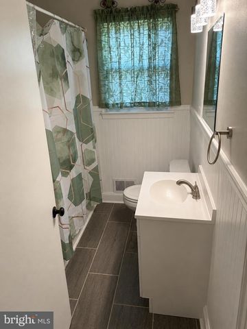 9530 BURTON AVE, Parkville, MD 21234