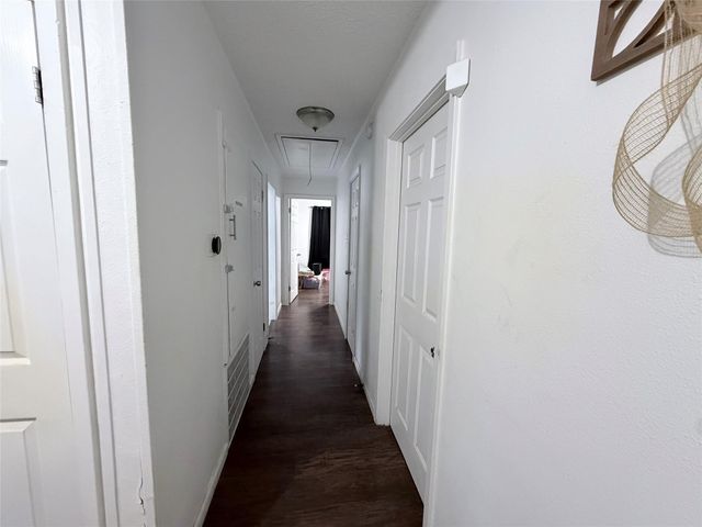 1720 17th Avenue N, Texas City, TX 77590