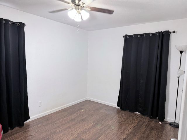 1720 17th Avenue N, Texas City, TX 77590