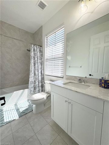 8984 Madrid CIR, Naples, FL 34104