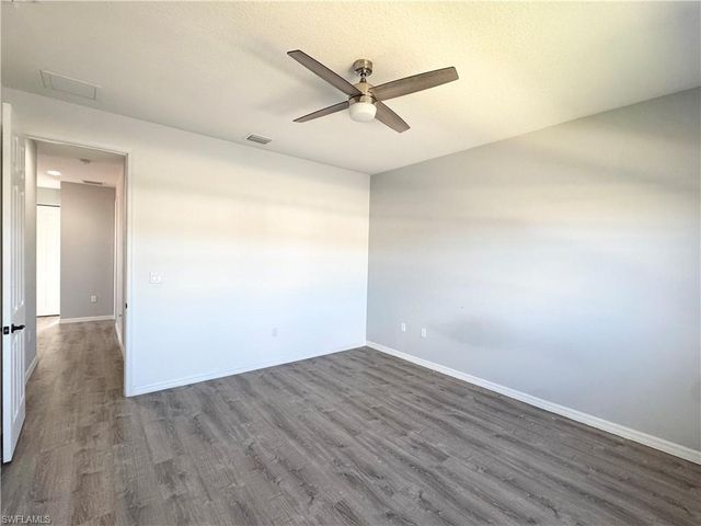 8984 Madrid CIR, Naples, FL 34104