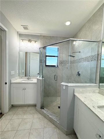 8984 Madrid CIR, Naples, FL 34104