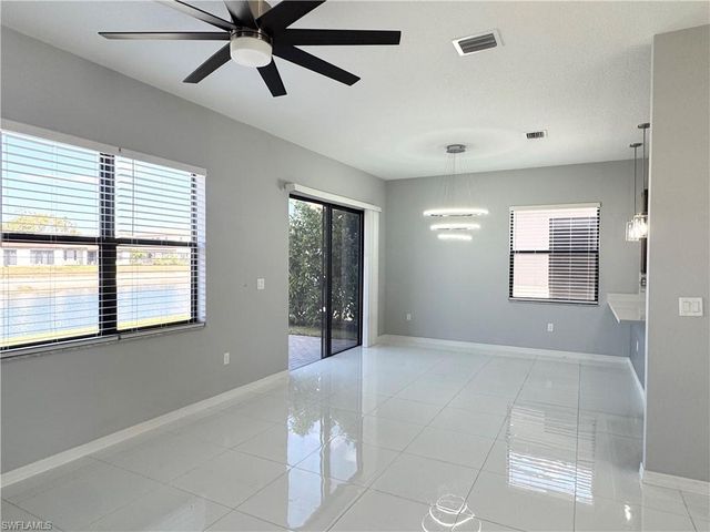 8984 Madrid CIR, Naples, FL 34104