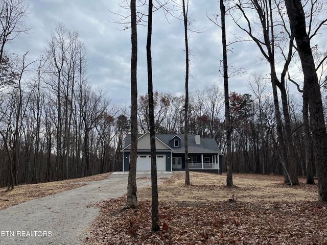 833 Sawmill Rd, Monterey, TN 38574