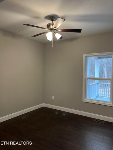 833 Sawmill Rd, Monterey, TN 38574