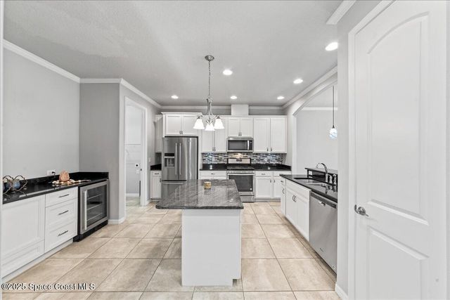 7823 Loren Cove Drive, Melbourne, FL 32940