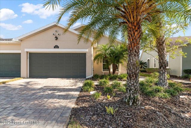 7823 Loren Cove Drive, Melbourne, FL 32940
