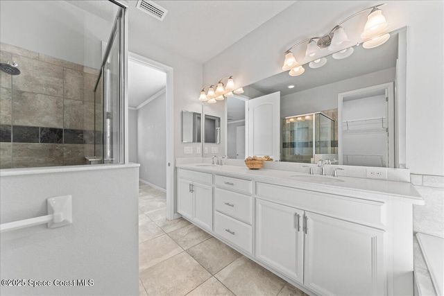 7823 Loren Cove Drive, Melbourne, FL 32940