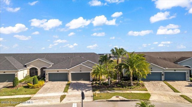 7823 Loren Cove Drive, Melbourne, FL 32940