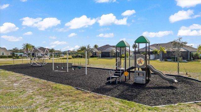 7823 Loren Cove Drive, Melbourne, FL 32940