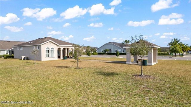 7823 Loren Cove Drive, Melbourne, FL 32940