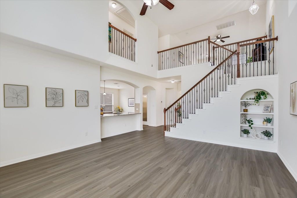 115 Mollie DR, Hutto, TX 78634