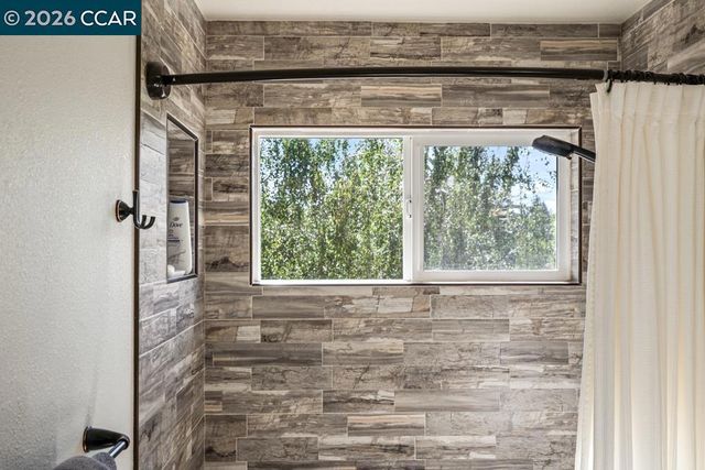 11 Mt Lee Pl, Clayton, CA 94517