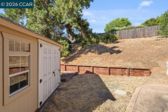 11 Mt Lee Pl, Clayton, CA 94517
