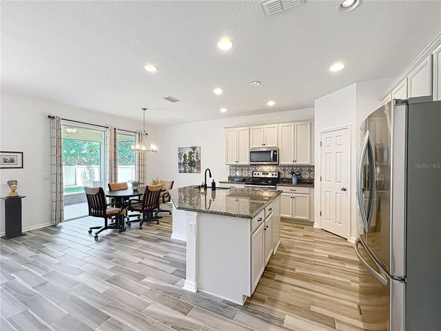 865 BAY BRIDGE CIRCLE, Apopka, FL 32703