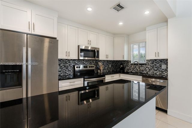 26116 SW 134th Pl, Homestead, FL 33032