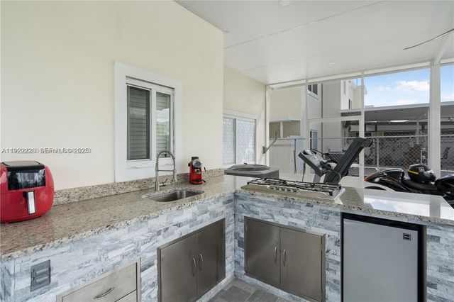 26116 SW 134th Pl, Homestead, FL 33032