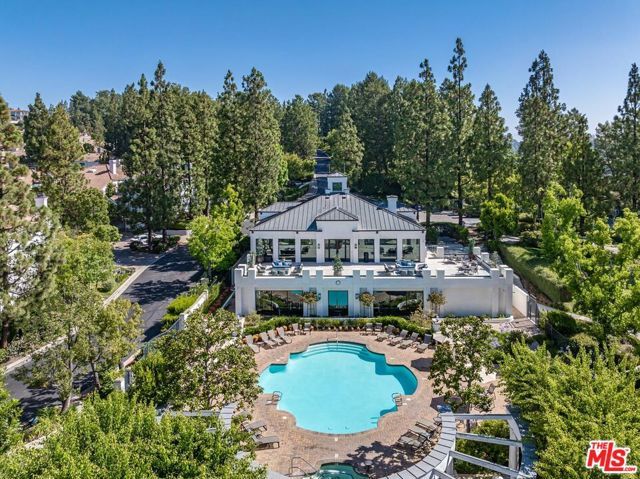 11714 Folkstone Lane, Los Angeles, CA 90077