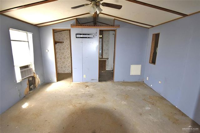 9535 Maneado Road, Lyford, TX 78569