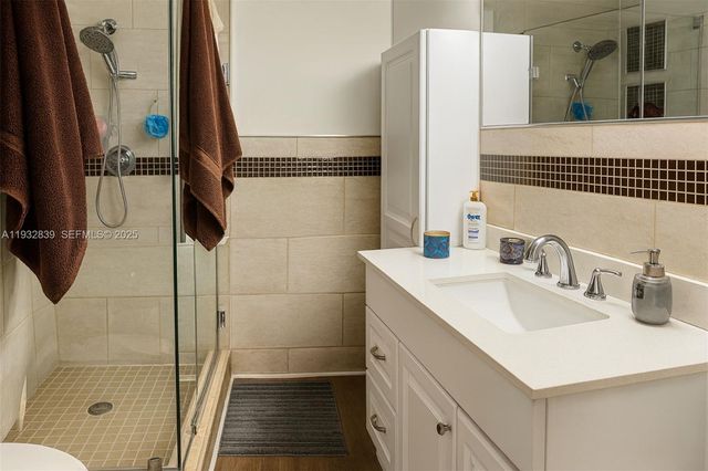 6300 NW 62nd St 101, Tamarac, FL 33319